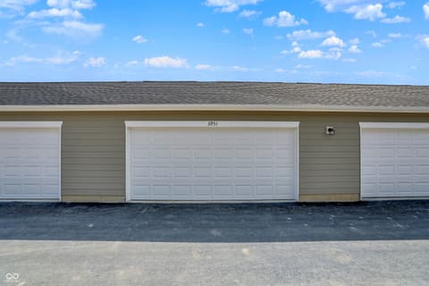 Garage at 3951 Sandpiper Way, Brownsburg, IN