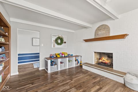 Photo of 8109 Laura Lynne Lane, Indianapolis, IN