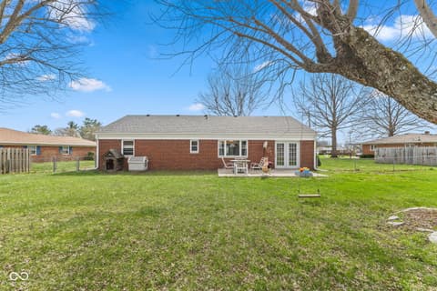 Photo of 8109 Laura Lynne Lane, Indianapolis, IN