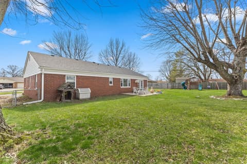 Photo of 8109 Laura Lynne Lane, Indianapolis, IN