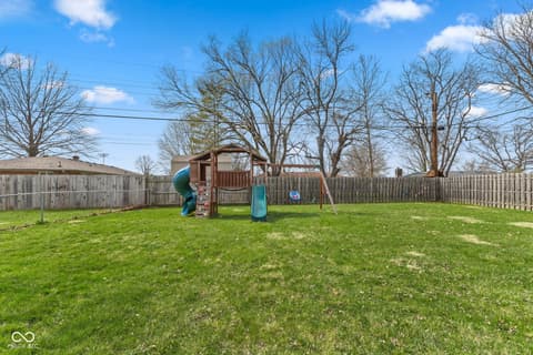Photo of 8109 Laura Lynne Lane, Indianapolis, IN
