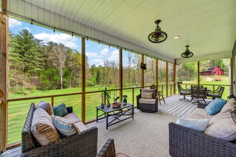 Photo of 5980 Pine Tree Lane, Morgantown, IN