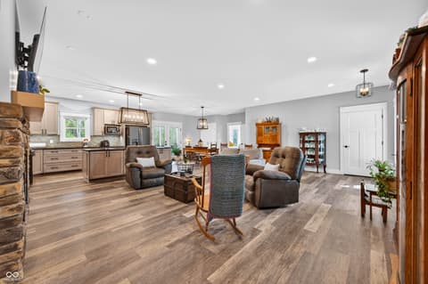Photo of 5980 Pine Tree Lane, Morgantown, IN
