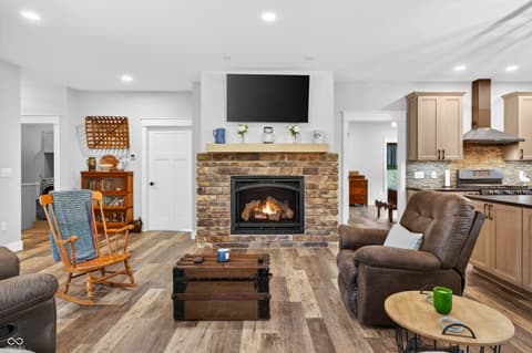 Photo of 5980 Pine Tree Lane, Morgantown, IN