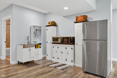 Photo of 5980 Pine Tree Lane, Morgantown, IN