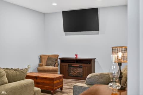 Photo of 5980 Pine Tree Lane, Morgantown, IN