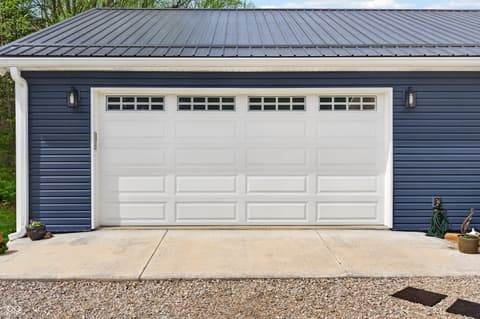 Photo of 5980 Pine Tree Lane, Morgantown, IN