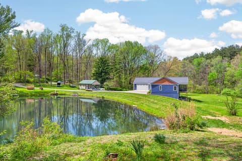 Photo of 5980 Pine Tree Lane, Morgantown, IN