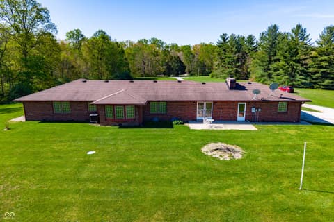 Photo of 1546 W 750 S, Trafalgar, IN