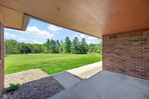 Photo of 1546 W 750 S, Trafalgar, IN