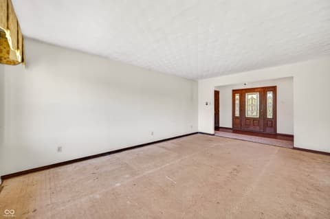 Photo of 1546 W 750 S, Trafalgar, IN