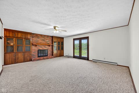Photo of 1546 W 750 S, Trafalgar, IN