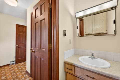 Photo of 1546 W 750 S, Trafalgar, IN