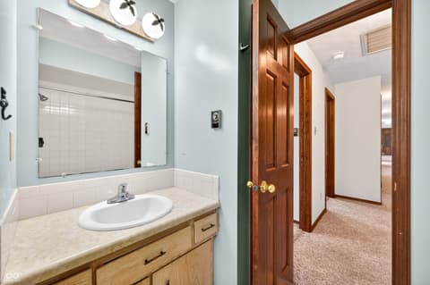 Photo of 1546 W 750 S, Trafalgar, IN