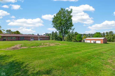 Photo of 1546 W 750 S, Trafalgar, IN