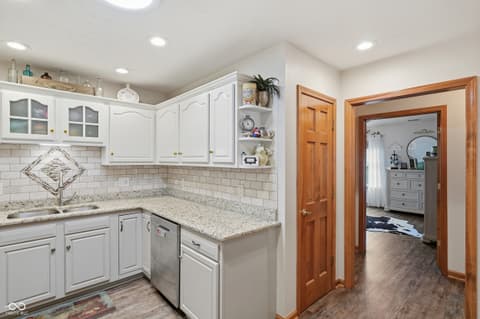Photo of 7837 Park Ward Place, Indianapolis, IN