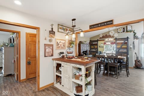 Photo of 7837 Park Ward Place, Indianapolis, IN