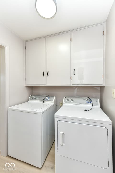 Laundry room at 3629 Tulip Street, Anderson, IN