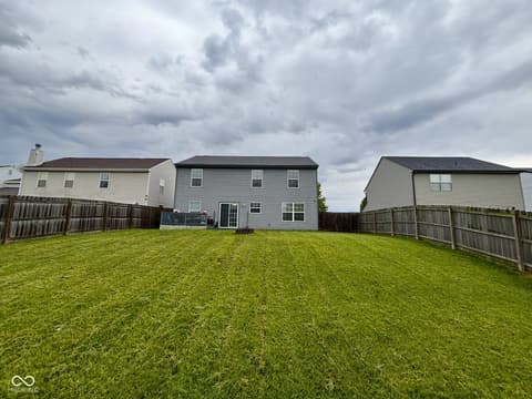 Photo of 5340 Waterton Lakes Drive, Indianapolis, IN