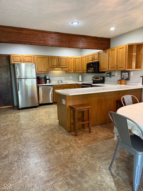 Photo of 9645 N County Road 75 W, Westport, IN