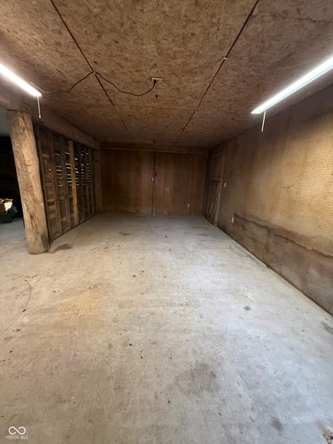 Photo of 9645 N County Road 75 W, Westport, IN