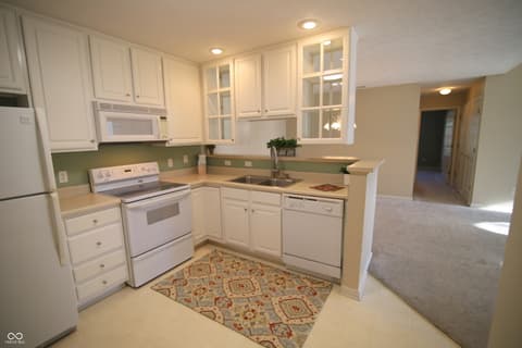 Photo of 11132 Seabury Court, Fishers, IN