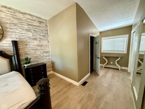 Photo of 5280 S Macadam Drive, Poland, IN