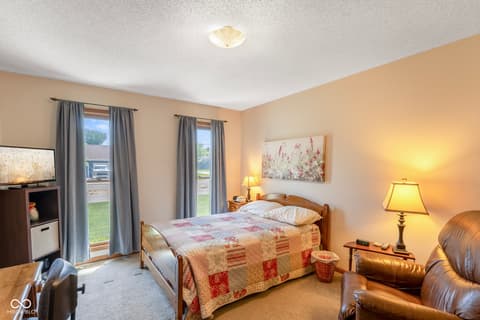 Photo of 601 Coventry Drive, Seymour, IN