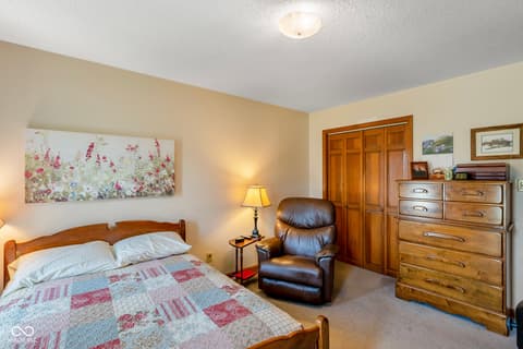 Photo of 601 Coventry Drive, Seymour, IN