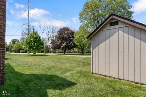 Photo of 601 Coventry Drive, Seymour, IN