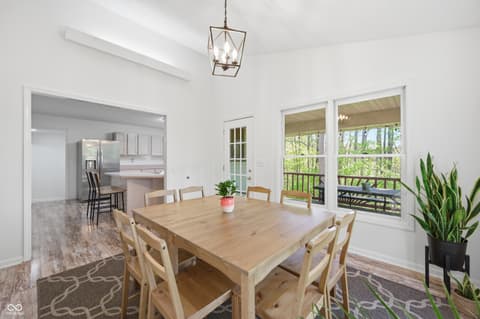 Dining room at 268 Lincoln Hill, Coatesville, IN