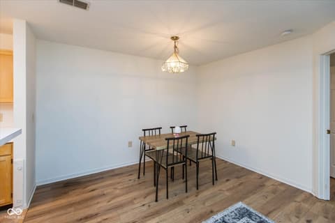Photo of 8120 Glenwillow Lane, Indianapolis, IN