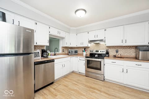 Kitchen at 5469 W Village Drive, New Palestine, IN