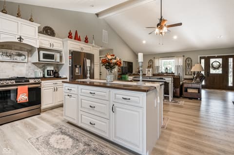 Photo of 1333 N Mill Street, Hartford City, IN