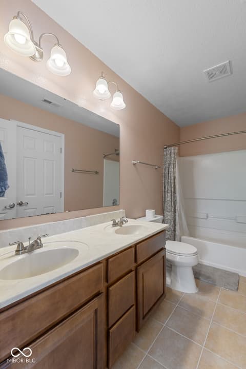 Photo of 7663 Wymm Lane, Ingalls, IN