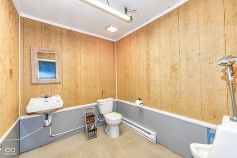 Photo of 8801 & 8911 N Walnut Street, Muncie, IN