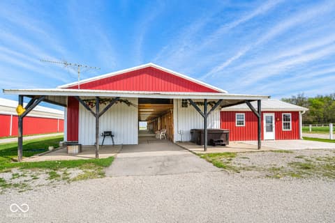 Photo of 8801 & 8911 N Walnut Street, Muncie, IN
