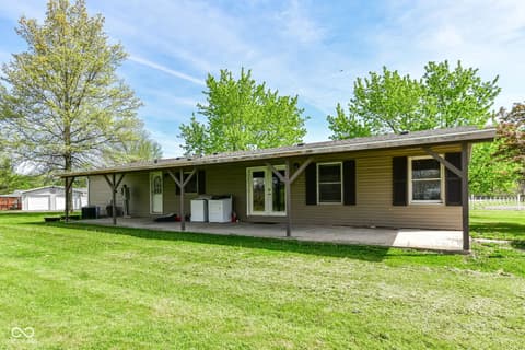 Photo of 8801 & 8911 N Walnut Street, Muncie, IN