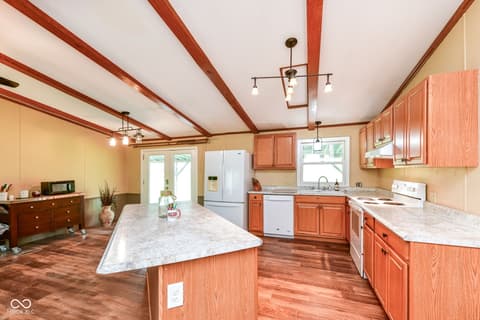 Photo of 8801 & 8911 N Walnut Street, Muncie, IN