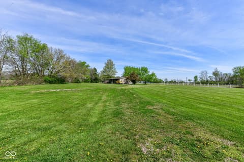 Photo of 8801 & 8911 N Walnut Street, Muncie, IN