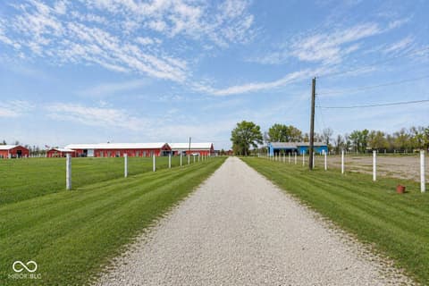 Photo of 8801 & 8911 N Walnut Street, Muncie, IN
