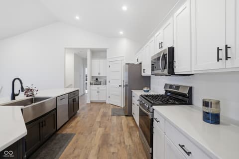 Kitchen at 953 S Lantern Lane, Ellettsville, IN