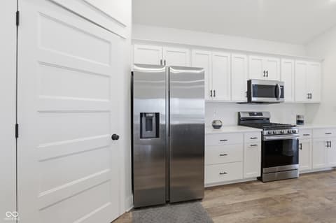 Kitchen at 953 S Lantern Lane, Ellettsville, IN