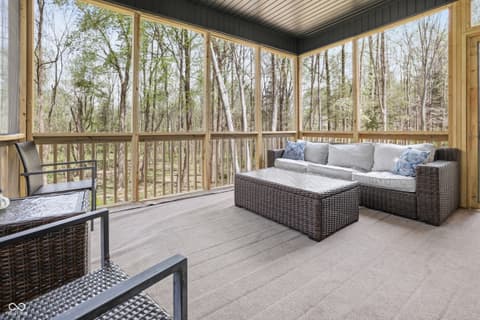 Photo of 953 S Lantern Lane, Ellettsville, IN