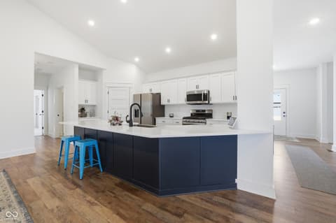 Kitchen at 953 S Lantern Lane, Ellettsville, IN