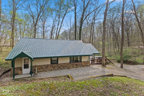 Photo of 11040 E Purdue Farm Road, Dubois, IN