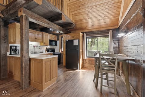 Photo of 11040 E Purdue Farm Road, Dubois, IN