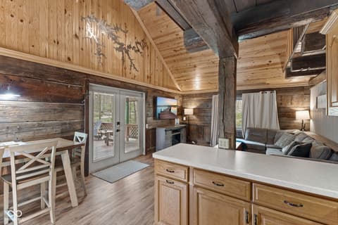 Photo of 11040 E Purdue Farm Road, Dubois, IN