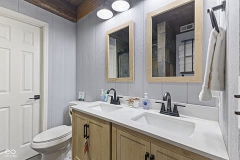 Photo of 11040 E Purdue Farm Road, Dubois, IN