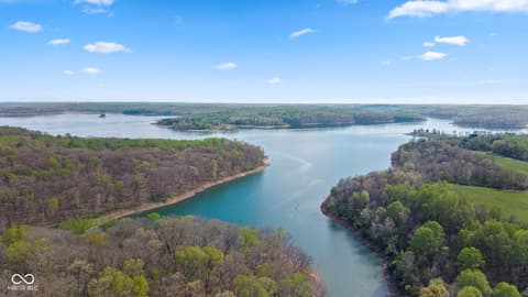 Photo of 11040 E Purdue Farm Road, Dubois, IN